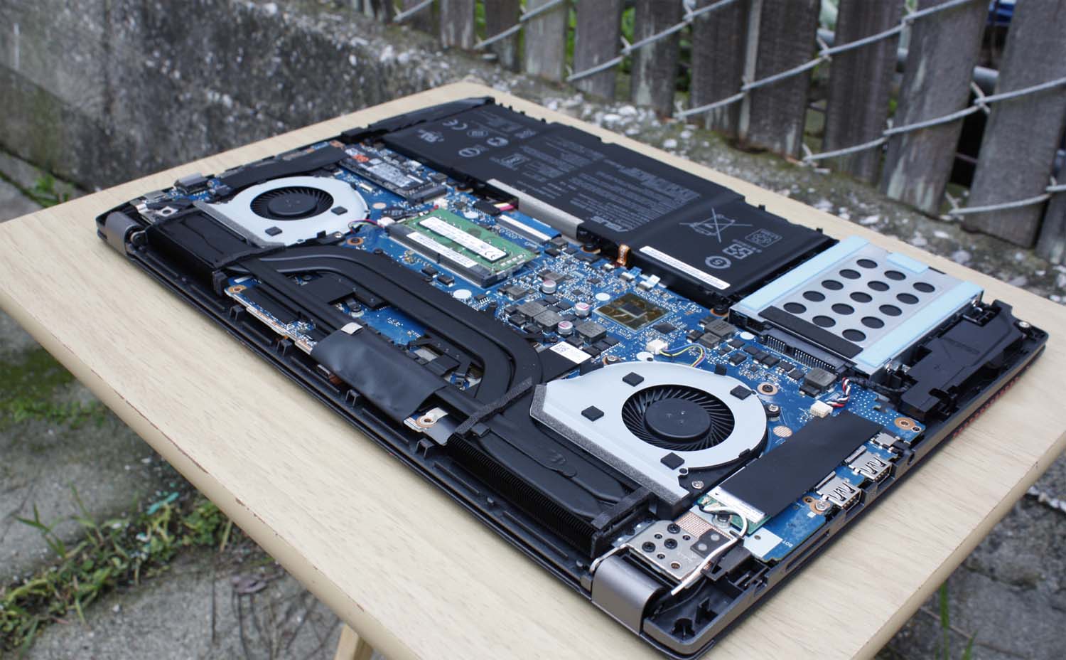 Замена или ремонт видеочипа ноутбука Compaq в Сургуте